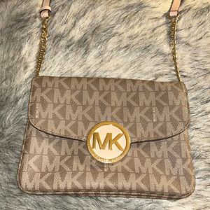 Michael Kors Crossbody
